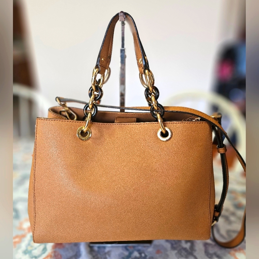 Michael Kors Tan Leather Handbag